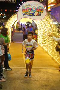 BIB: 50598
                            <button type="button" onclick="openModal(21831577)" class="btn btn-primary btn-sm float-right btn-popup" data-toggle="modal" data-target=".modal-high-quality">
                        <i class="fas fa-shopping-cart"></i> Add to Cart
                    </button>
                                            <button type="button" onclick="isThisMe(21831577, true)" class="btn btn-success btn-sm float-right btn-popup btn-isme hidden" data-toggle="tooltip" data-placement="bottom" title="นี่คือรูปของคุณใช่ไหม คลิกที่นี่เพื่อเอาเข้าอัลบั้ม">
                        <i class="fas fa-plus"></i> Add to album
                    </button>
                    <button type="button" onclick="isThisMe(21831577, false)" class="btn btn-warning btn-sm float-right btn-popup btn-isnotme hidden">
                        <i class="fas fa-ban"></i> Remove from album
                    </button>